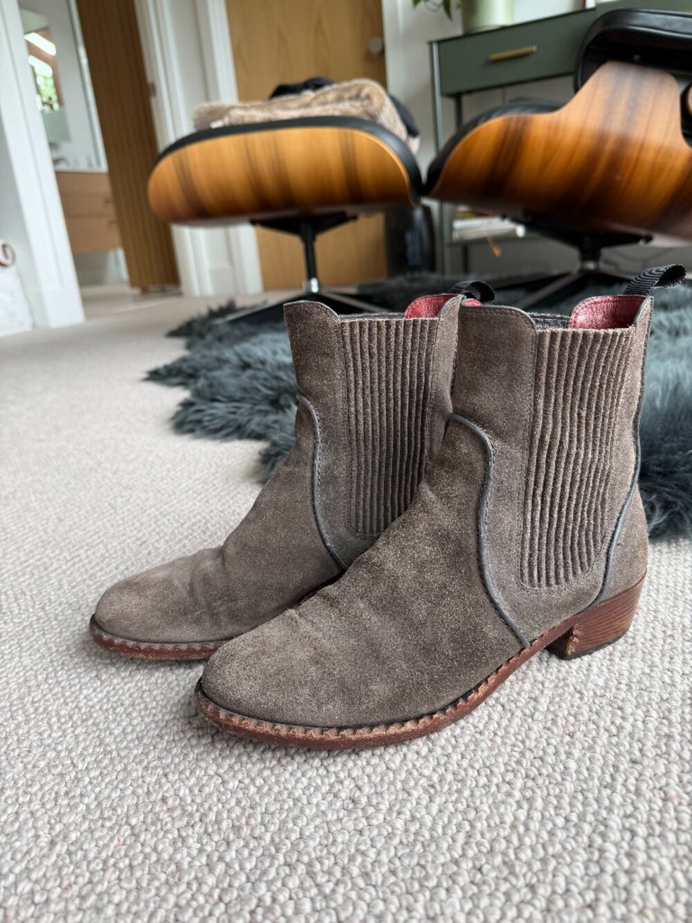 Marc by Marc Jacobs Suede Chelsea Boot, Warm Grey